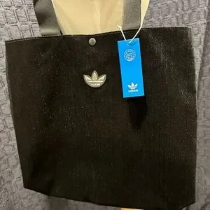 ★人気★ Adidas Glam Goth Shopper Bag Black adidas Glam Goth Shopper Bag - Black | adidas Malaysia